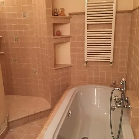 Provenzale Apartament *