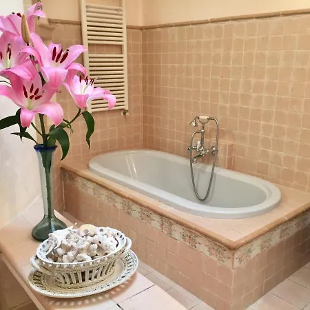 Provenzale Apartment *